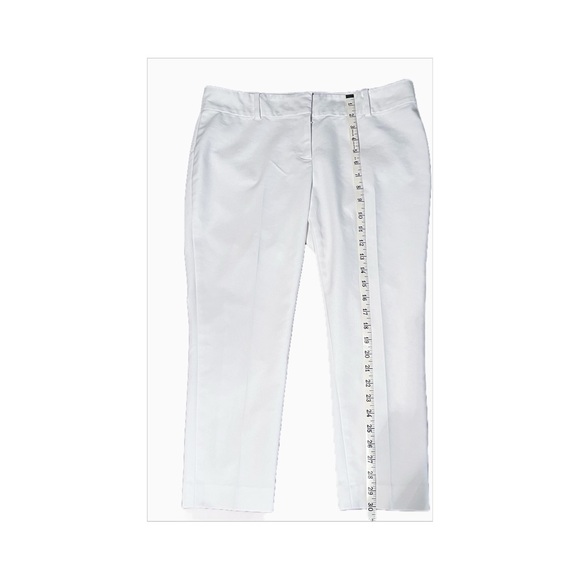 Ann Taylor White Crop Pants Petite Size 8P - Picture 7 of 8